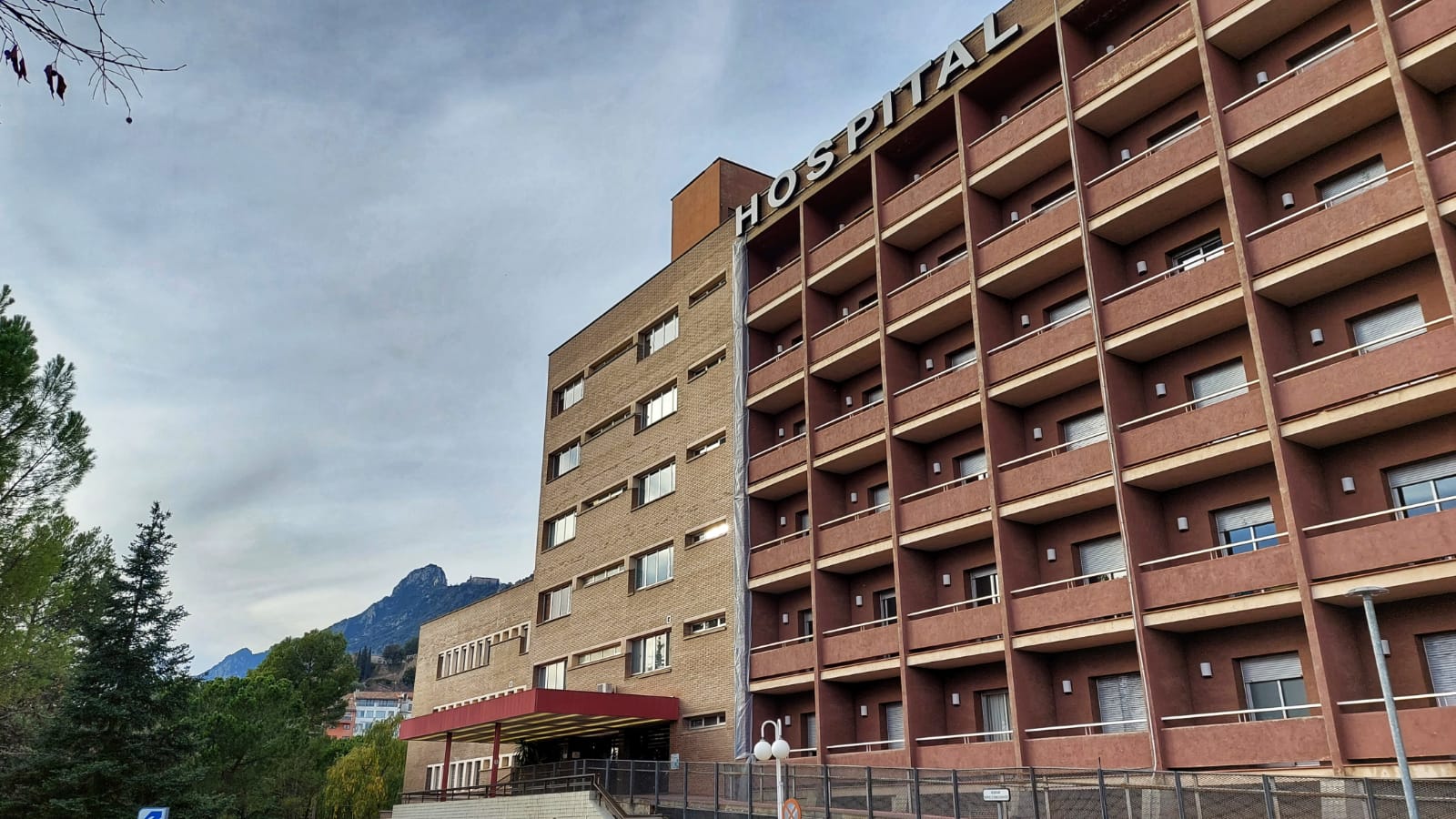 Berga licita l'arrendament de dues finques per ampliar l'aparcament públic de l'hospital i el Barri Vell