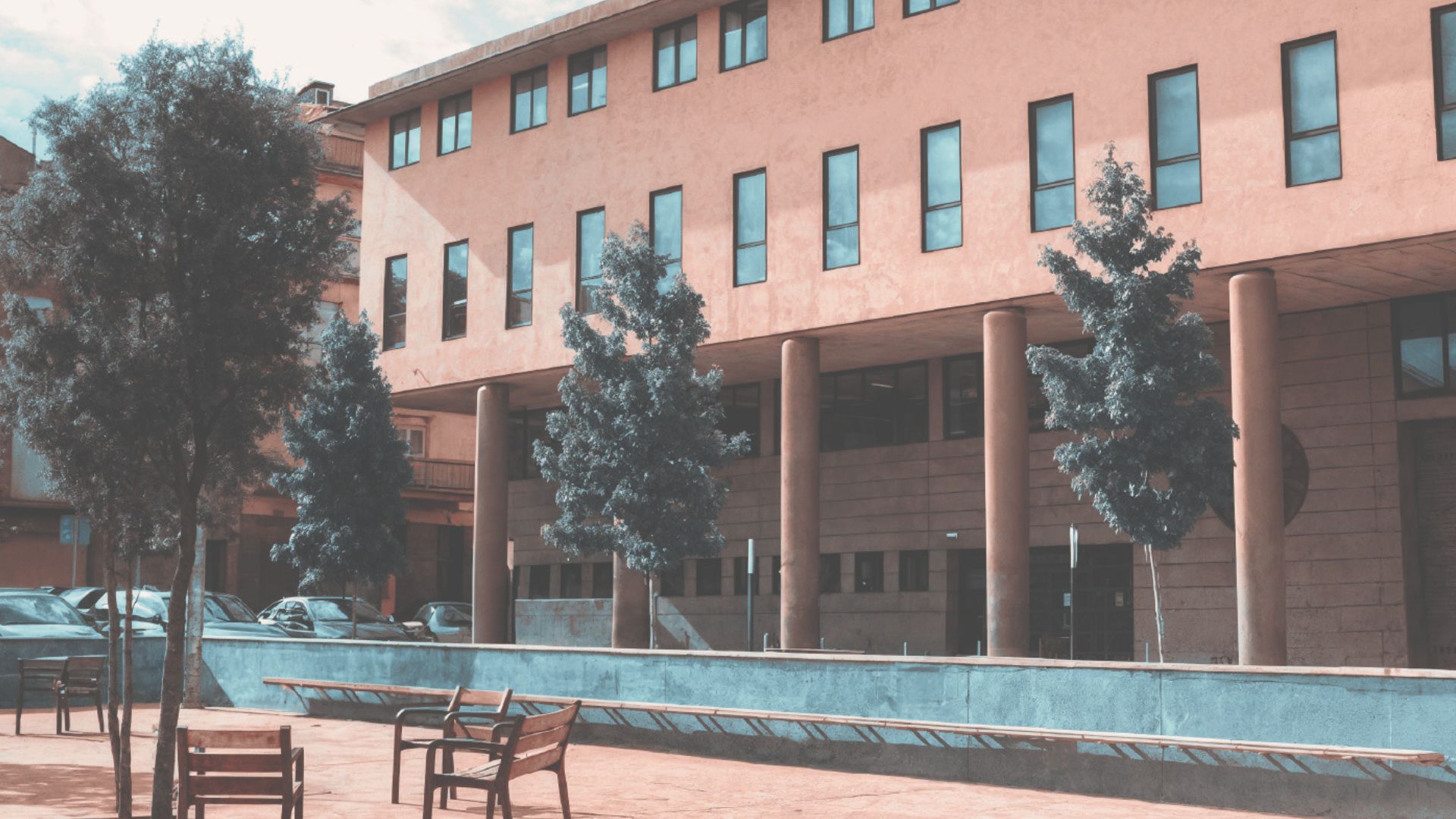 La Biblioteca Ramon Vinyes i Cluet de Berga celebra 30 anys amb una tarda d'activitats culturals el 7 de maig
