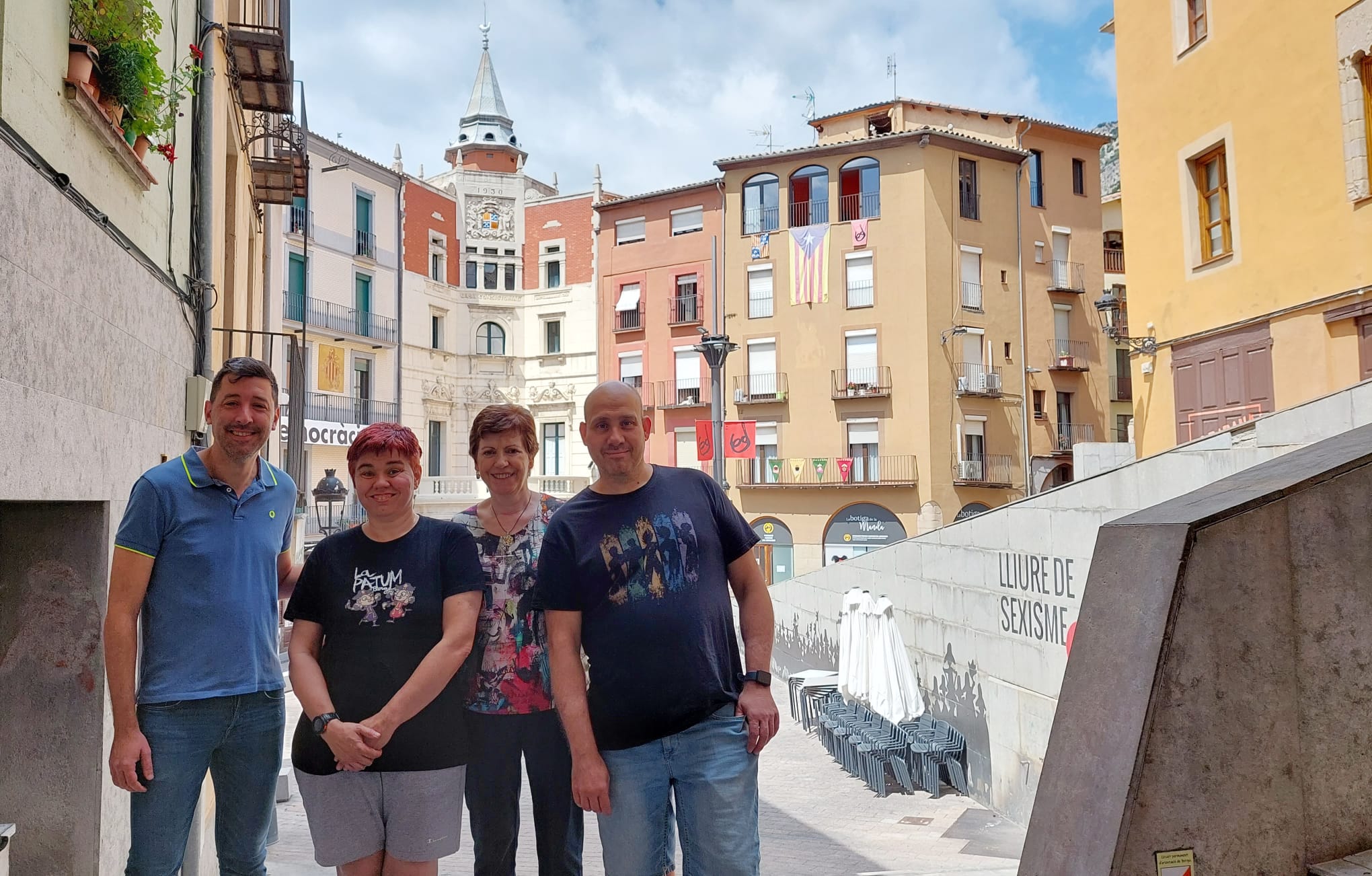 La Patum de la Llar es queda a la plaça de Sant Pere 