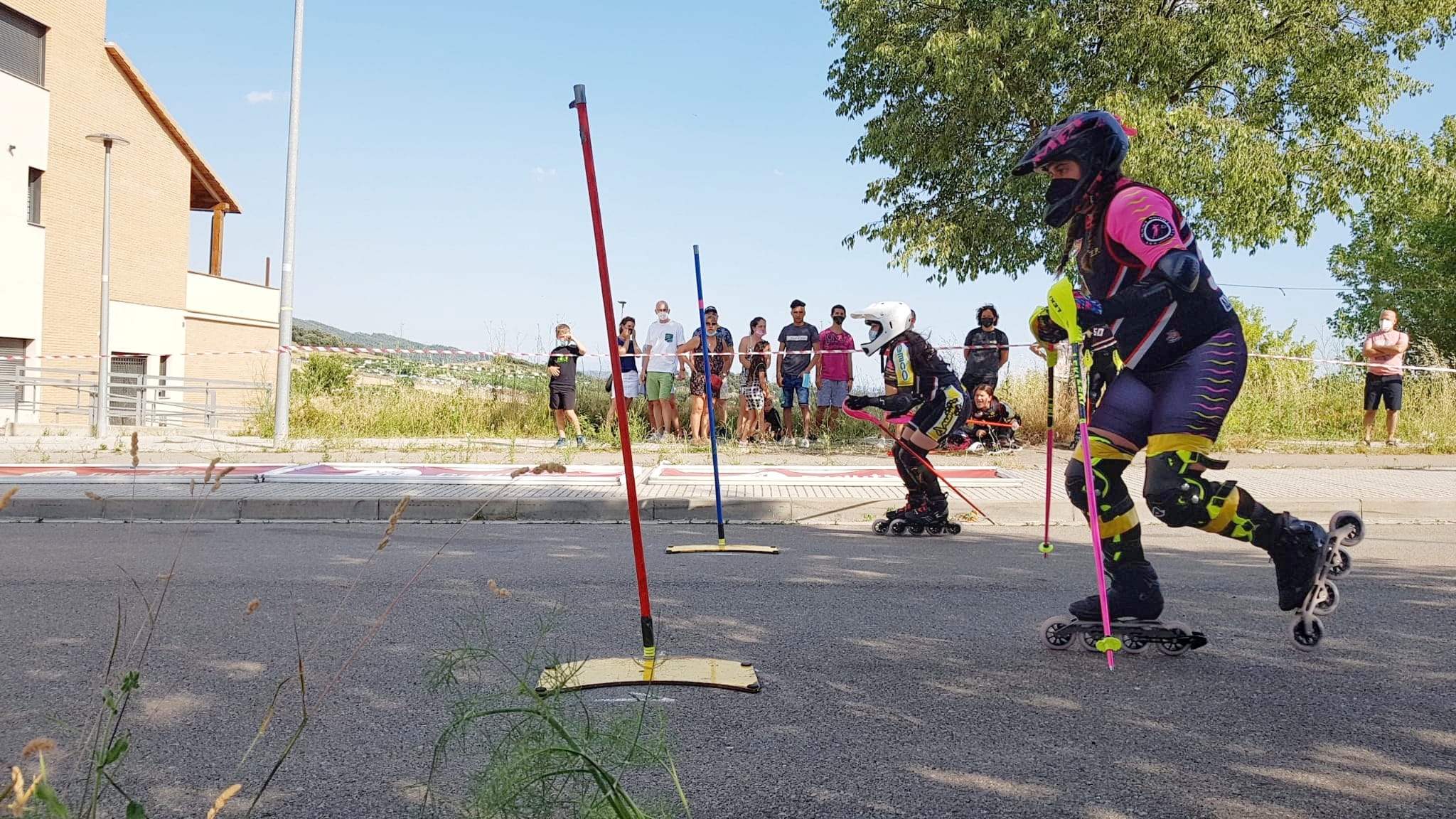 Competició de la modalitat de paral·lel d'alpí en línia disputada a l'avinguda Catalunya l'any 2021