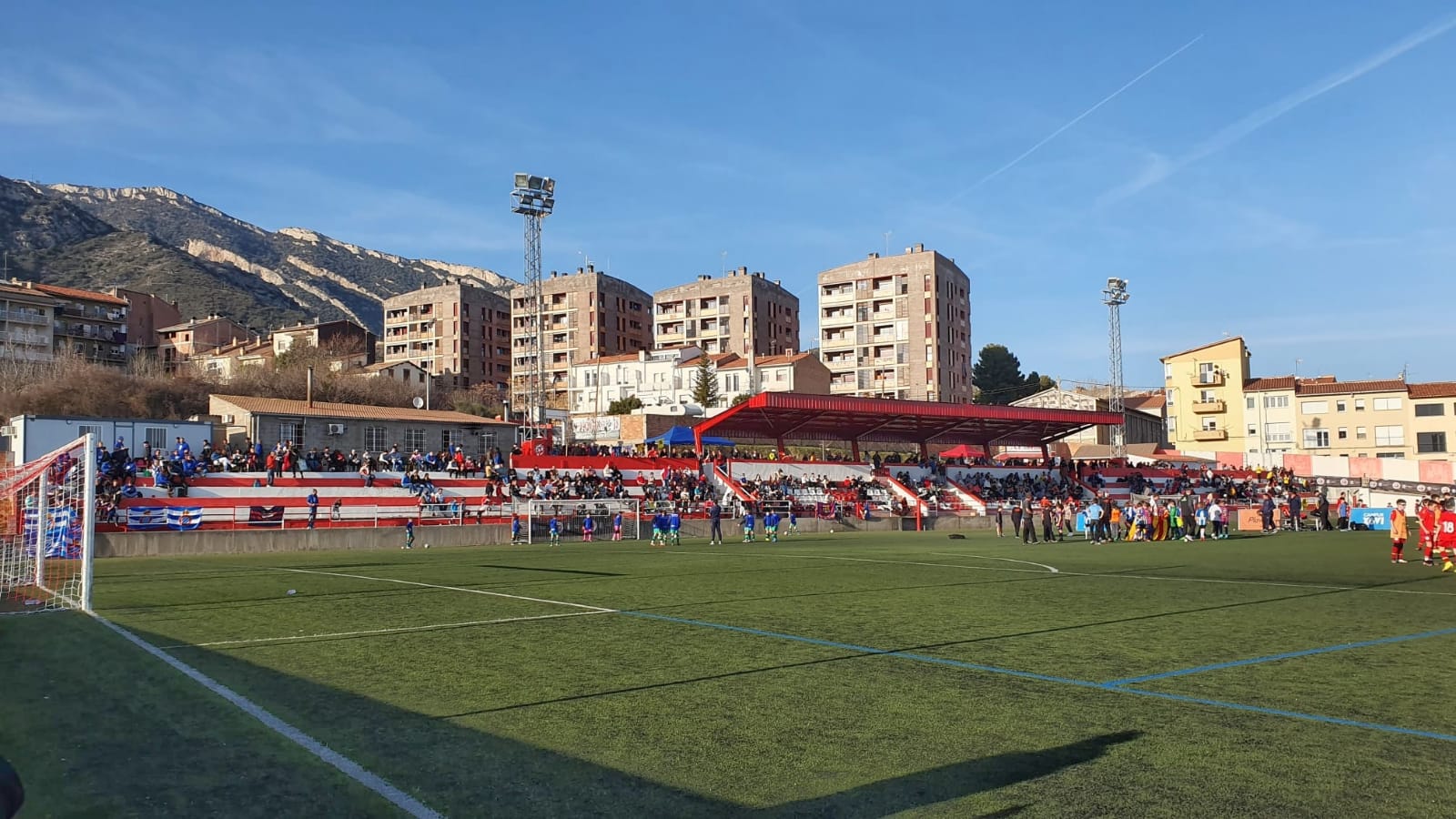 Berga licita la substitució de l'enllumenat del camp de futbol municipal per un import de 45.000 €