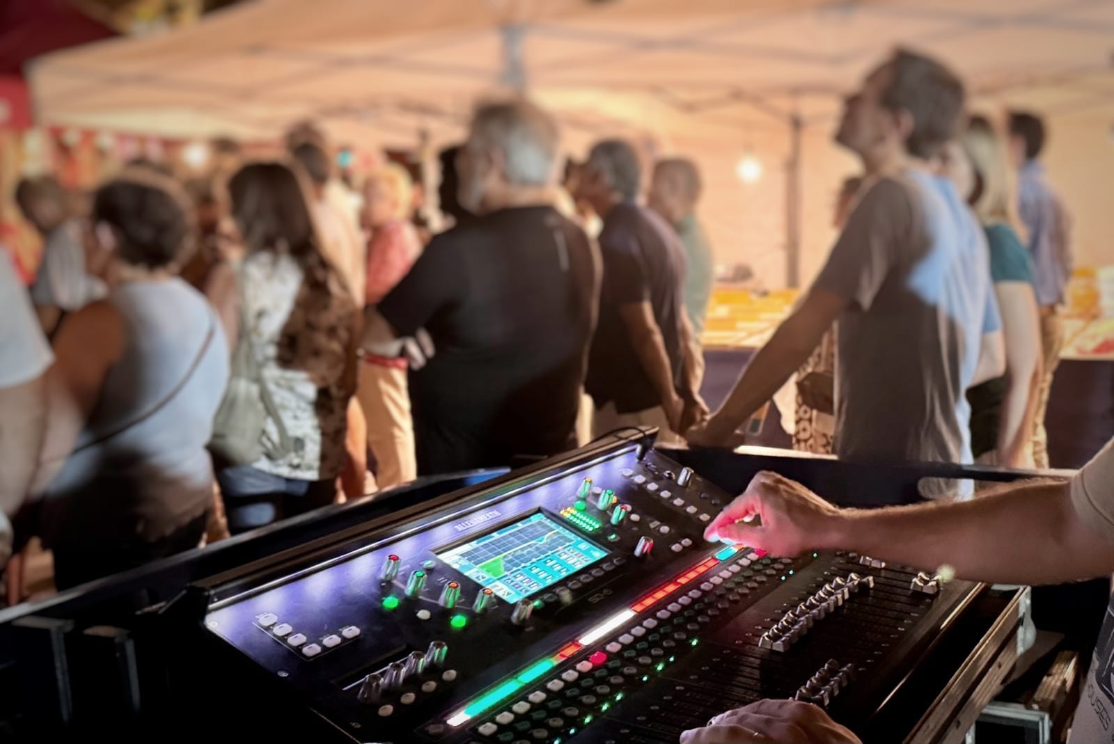 Berga licita la contractació dels serveis de sonorització, il·luminació i subministrament d??aparells audiovisuals per a esdeveniments