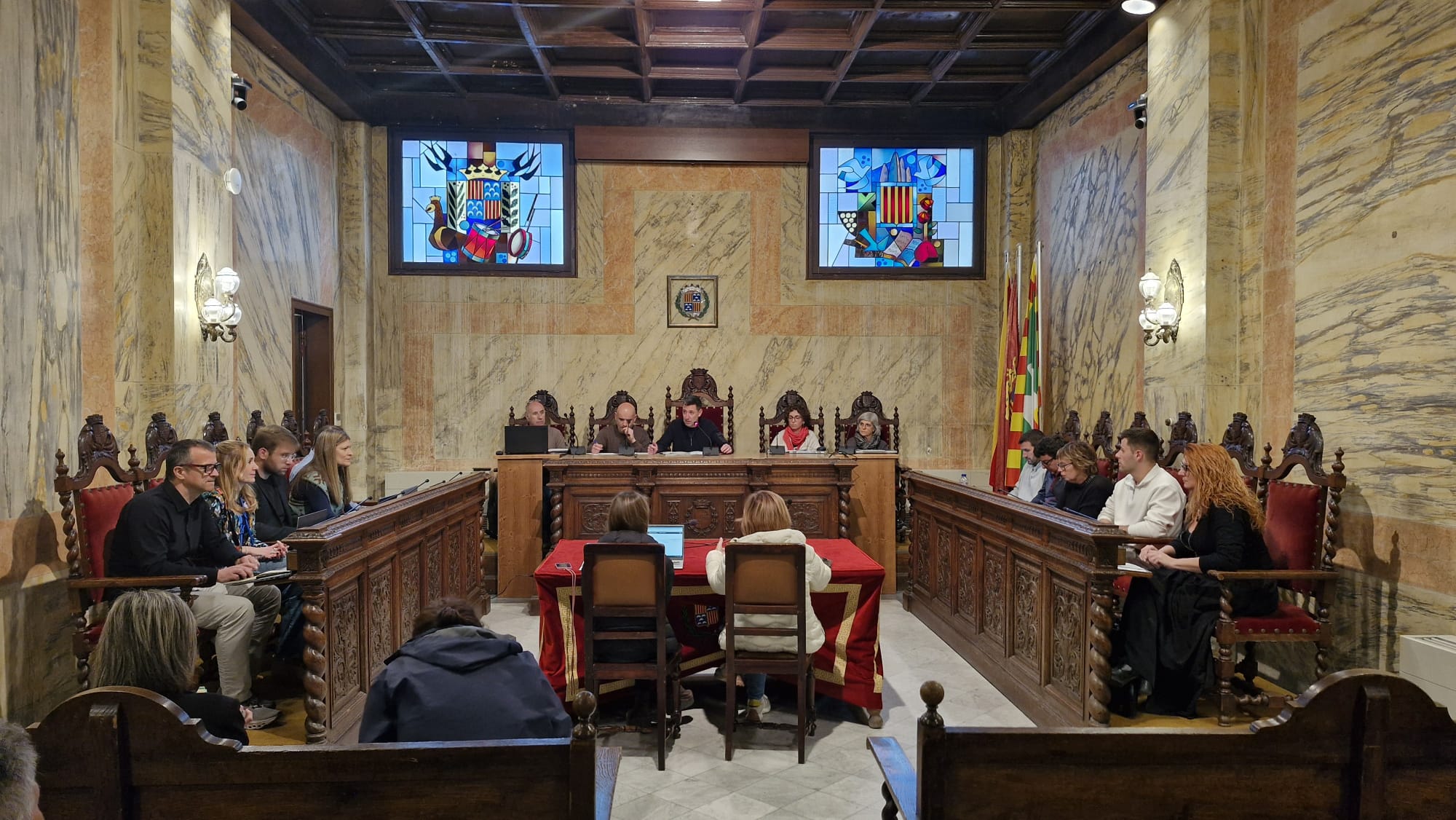 Resum del ple de la corporació corresponent a la sessió ordinària d'abril de 2025