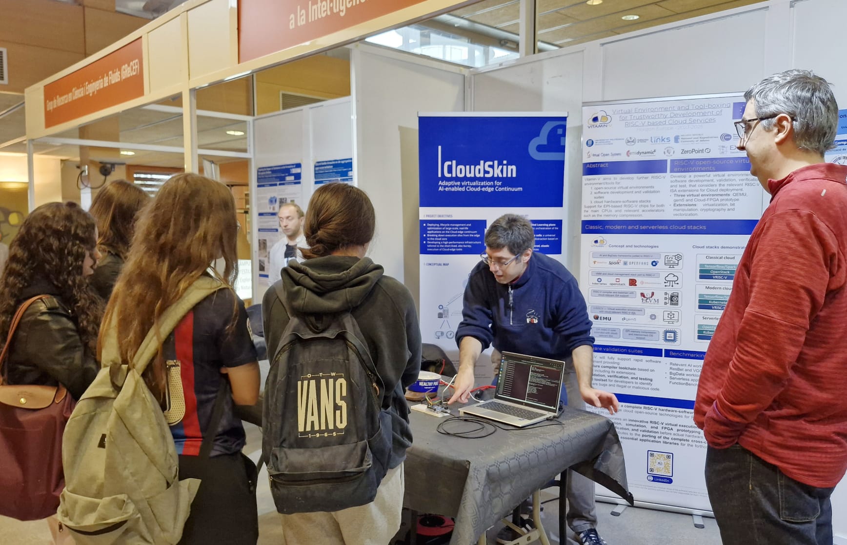 Berga acull una nova edici&oacute; de la Fira del Coneixement per promoure projectes de divulgaci&oacute; cient&iacute;fica i tecnol&ograve;gica